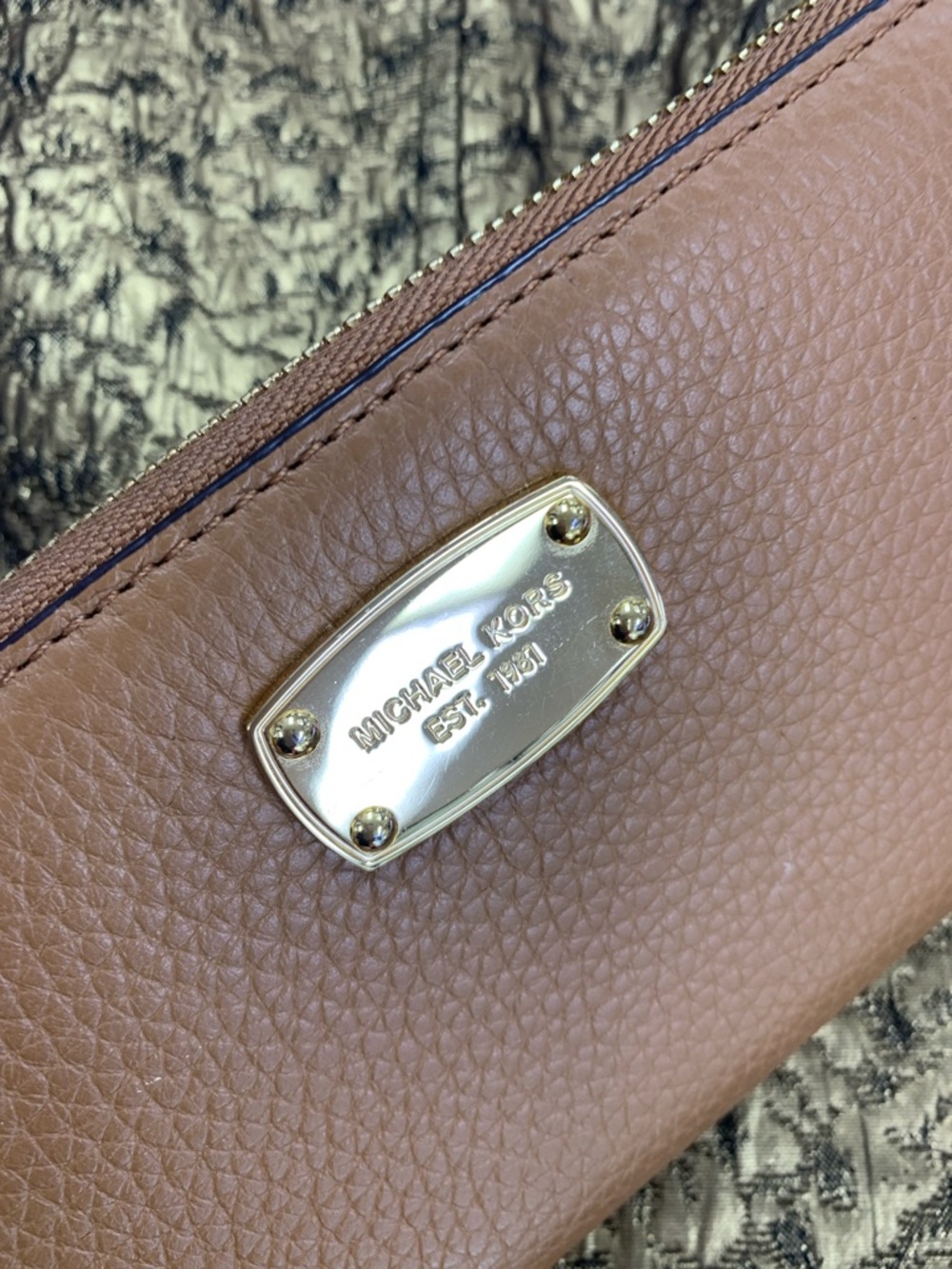 Michael Kors Pebbled Leather Zip Wallet - Mauve Brown - Picture 2 of 8
